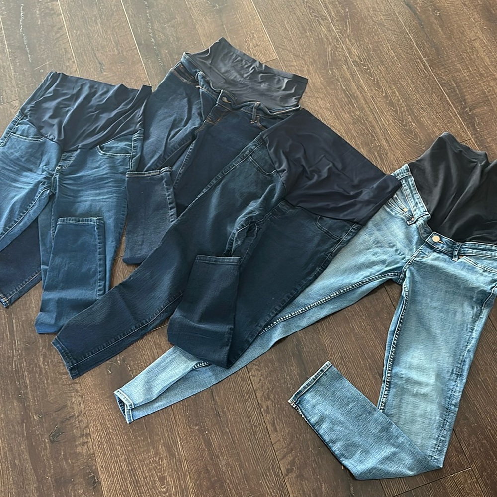 Women’s Maternity Jeans